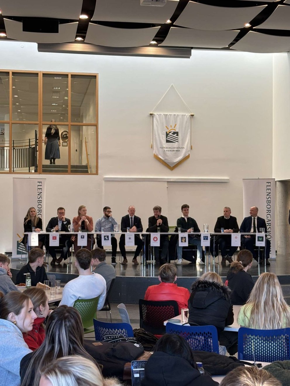 Stjórnmálafundur nemenda og NFF